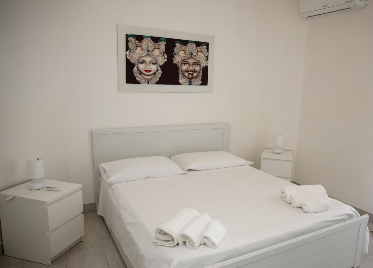 Ferienwohnung Ai Nidi Del Borgo 2 Marzamemi Exterior foto